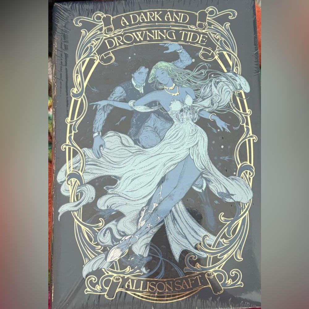 Illumicrate special edition of a Dark and Drowning Tide.